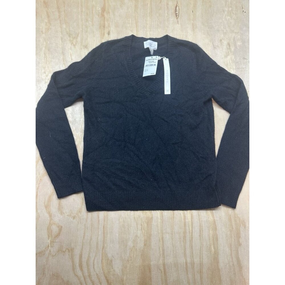 Caslon 100% cashmere black V neck sweater size‎ XS NWTs Women’s Pullover Capsule